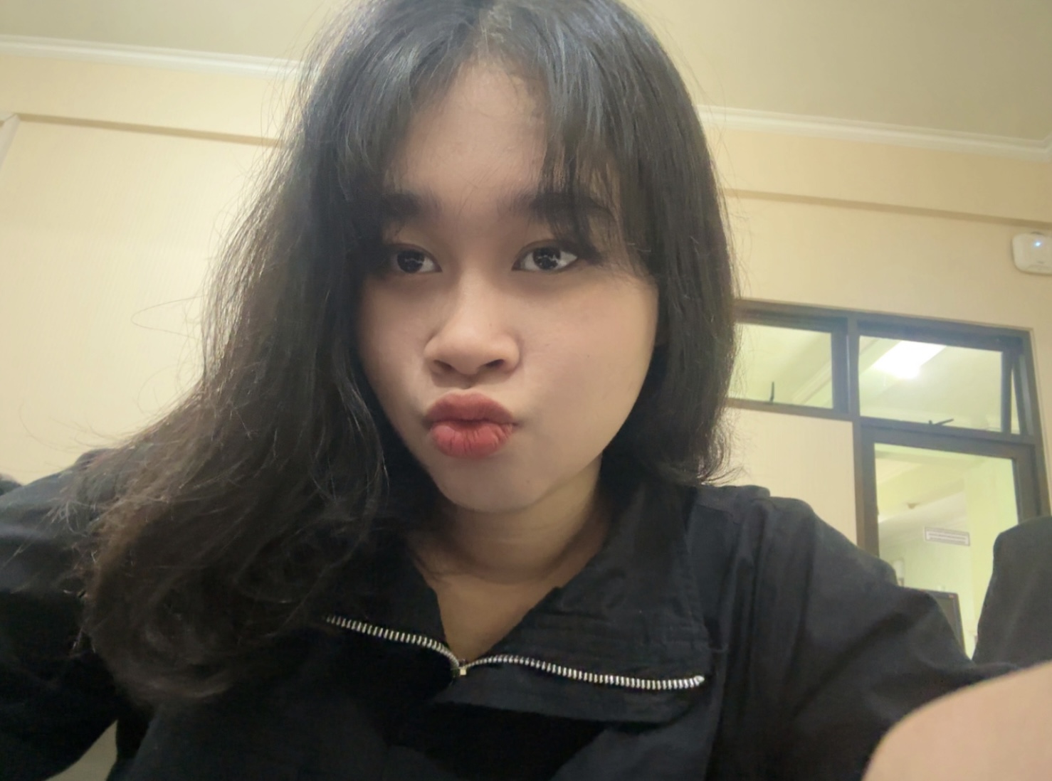 Felicia Maharani (Desain Komunikasi Visual - Universitas Negeri Malang)