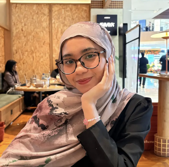 Nadia Fakhira Anwar (Hubungan Internasional - UPN Veteran Jakarta)